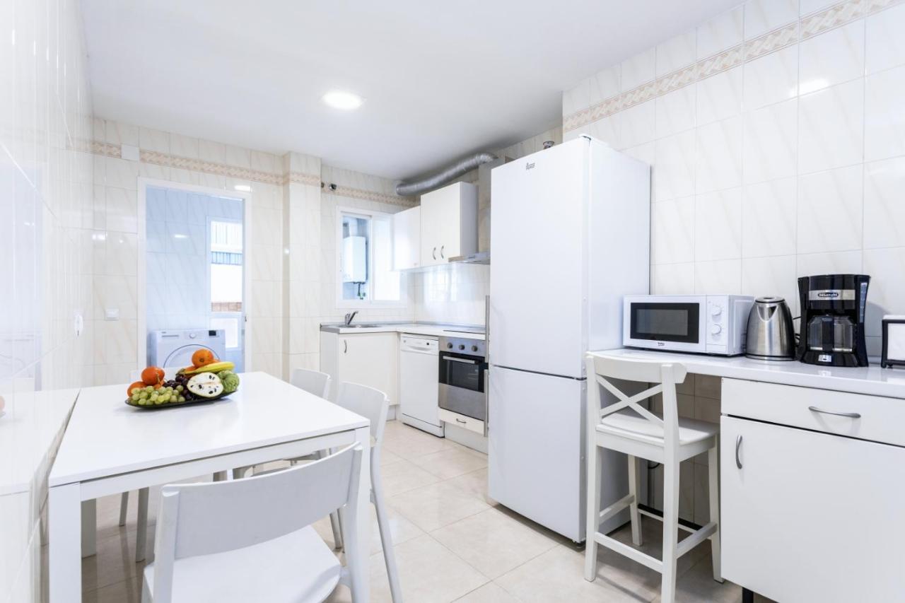 Rentcostadelsol Malagueta Arenal 马拉加 外观 照片