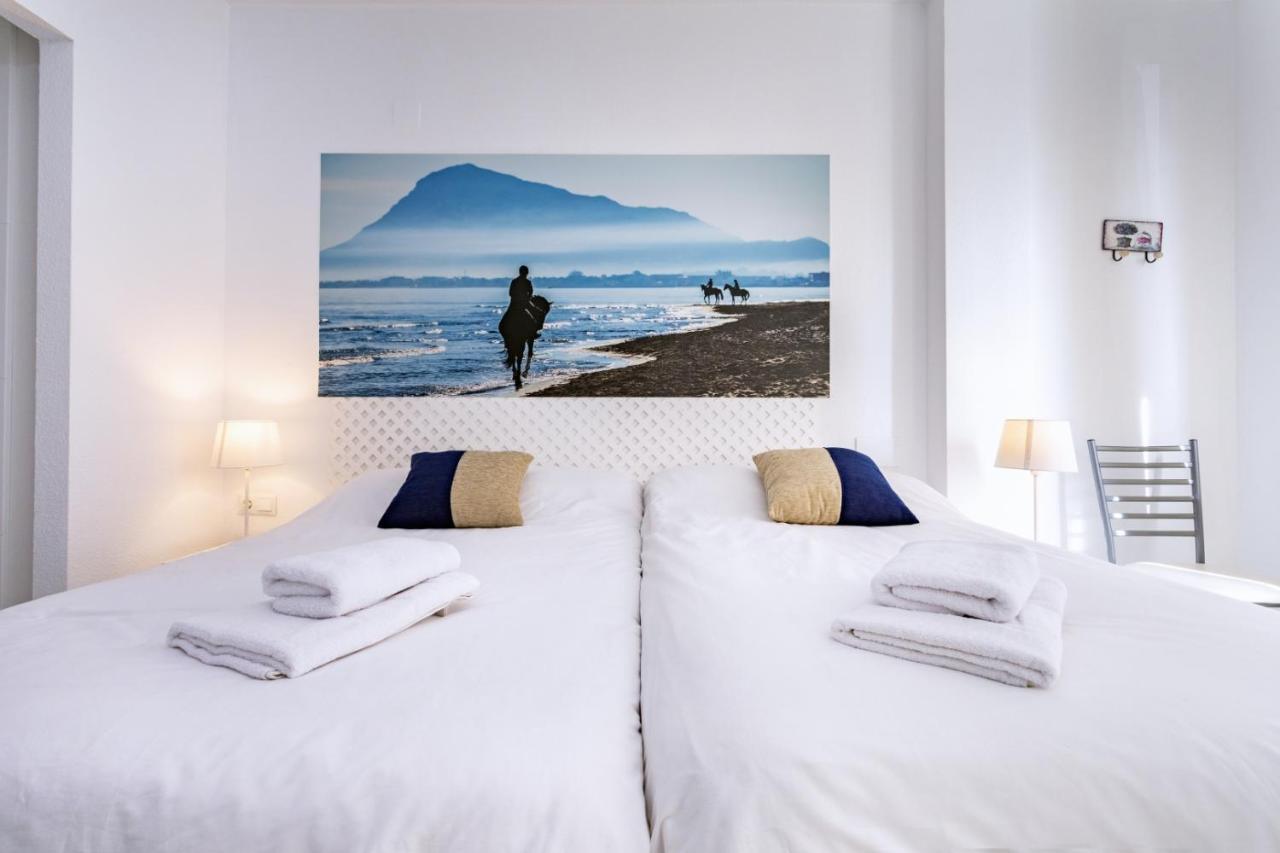 Rentcostadelsol Malagueta Arenal 马拉加 外观 照片